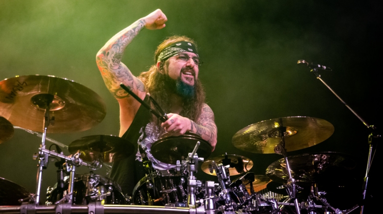 mike-portnoy-getty-miikka_skaffari-crop.jpg, Miikka Skaffari / FilmMagic / Getty